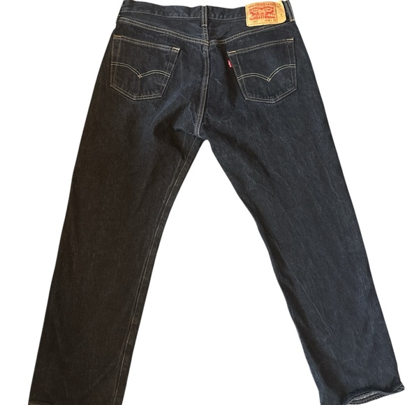 Levi's Men's Dark Denim Straight Jeans - Picture 9 of 10